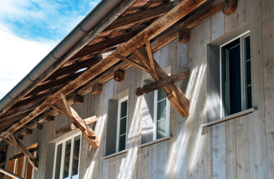 Dachfenster im Vordach